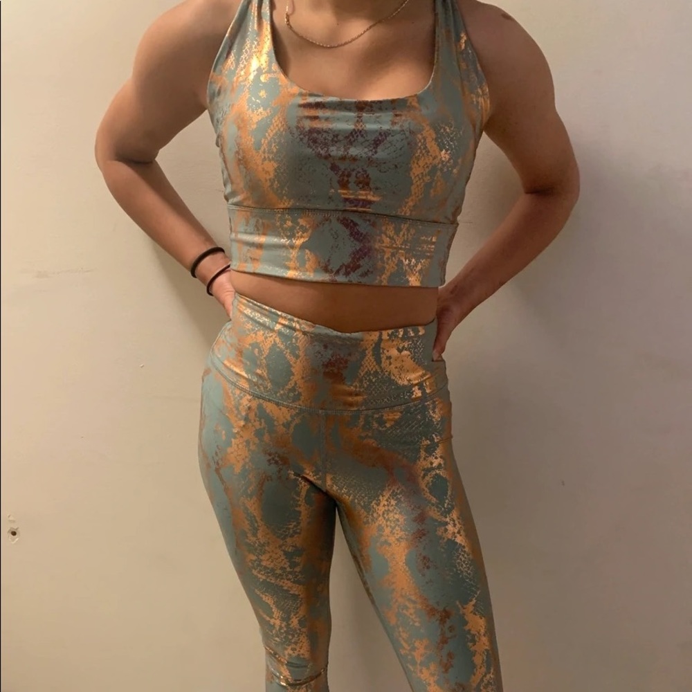 Green and Gold Workout Set